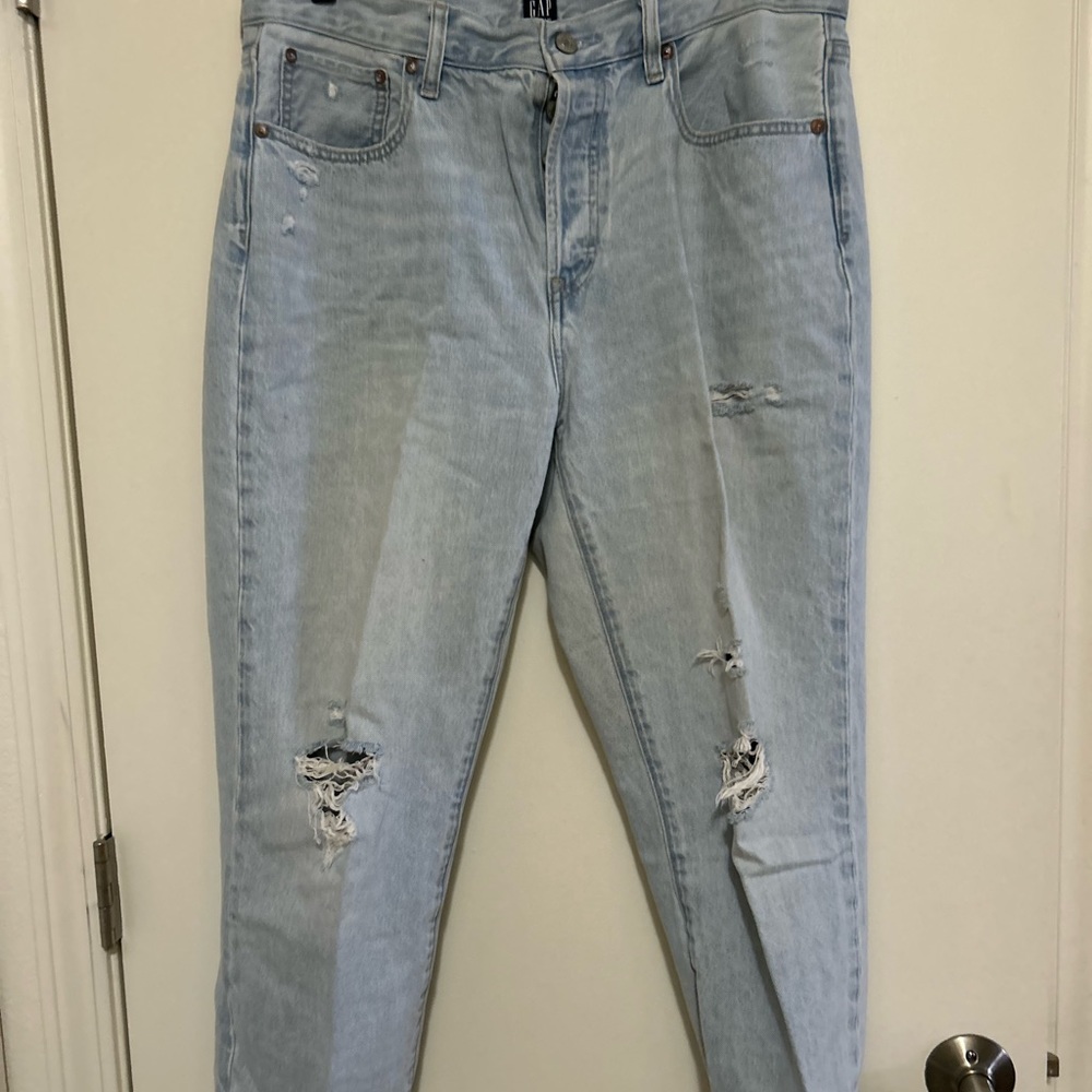 Gap ripped boyfriend jeans size 12